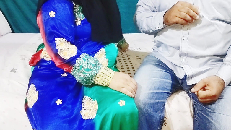 Ahmed and Samah: Kongkek kawannya humphrey.