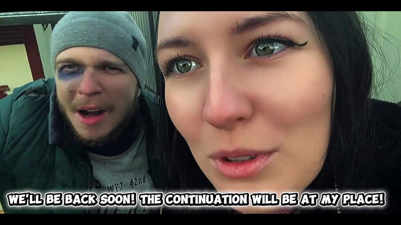 SweetAndFlow: Girl Blogger mengongkek seorang lelaki untuk Suka