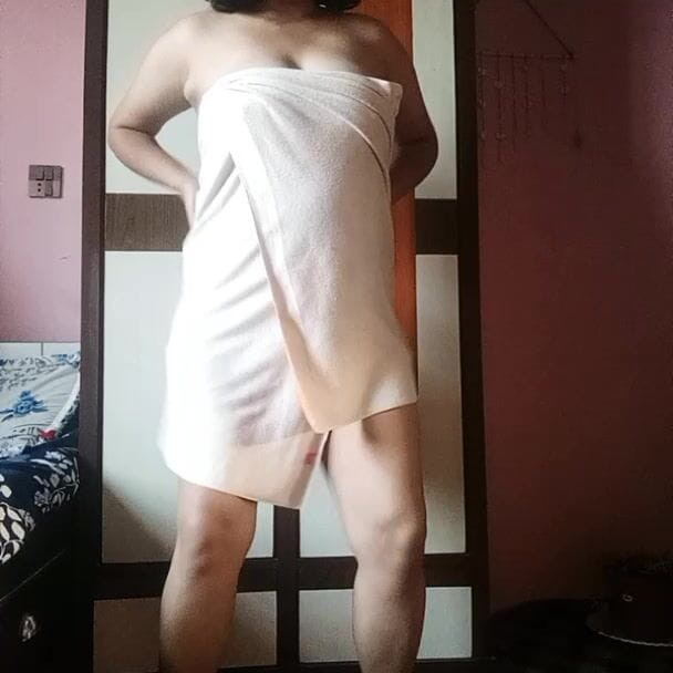 Sexy girl ass: भारतीय लड़की चूत शो