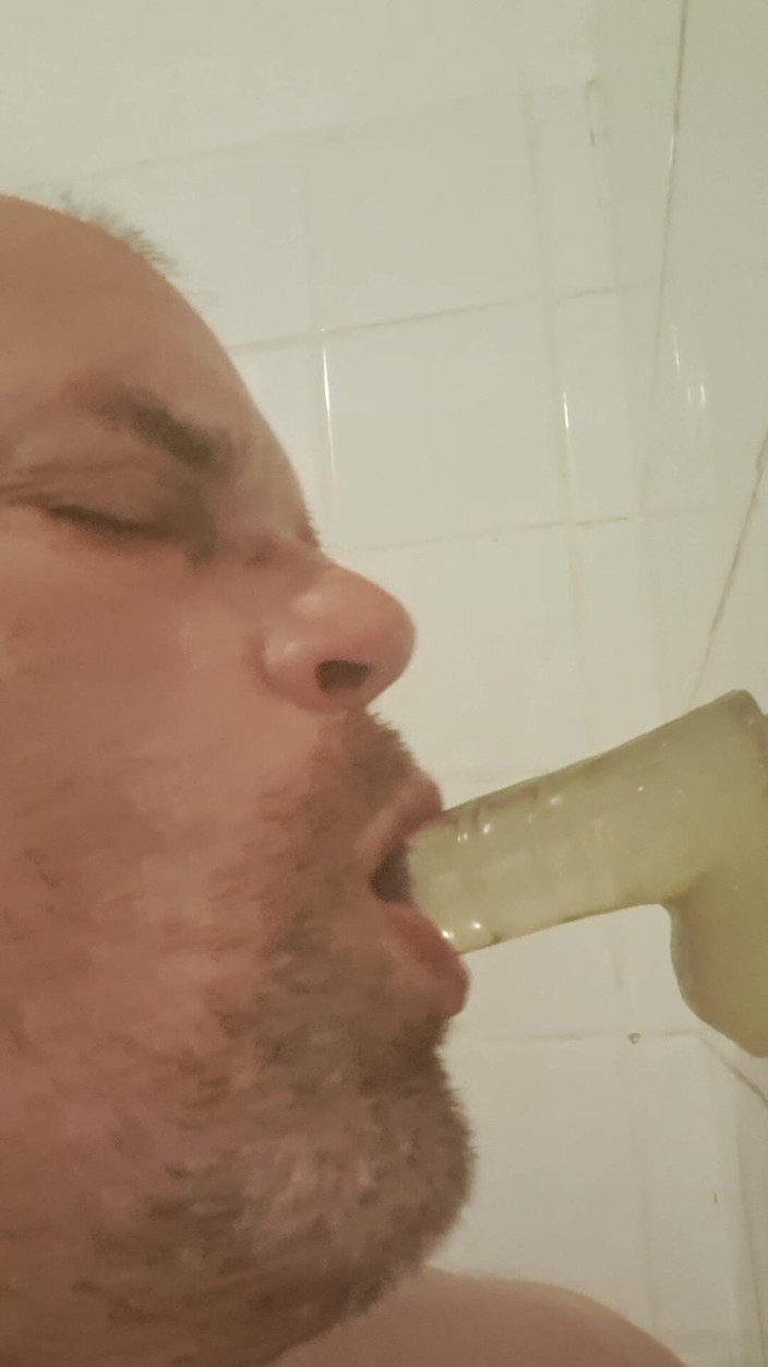 Fickspecht: The Bitch Won't Let the Suck