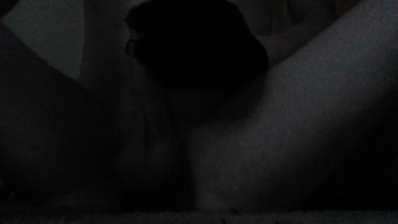 LilTaste: Early Morning Gloved Booty Teasing