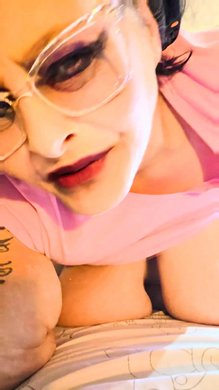 HerculesnVENUS: Getting What She Deserves the Bitch Wont Shut up Shoved...