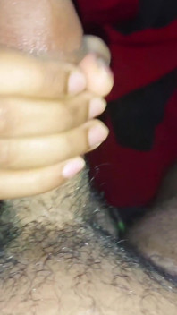 Niqab和头巾搭讪：阿拉伯热辣的妻子被丈夫的朋友用避孕套粗暴抽插