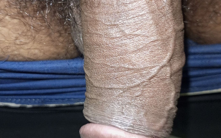 Sweet Indian cock: Indian Desi Big Cock Masterbation with Boobs