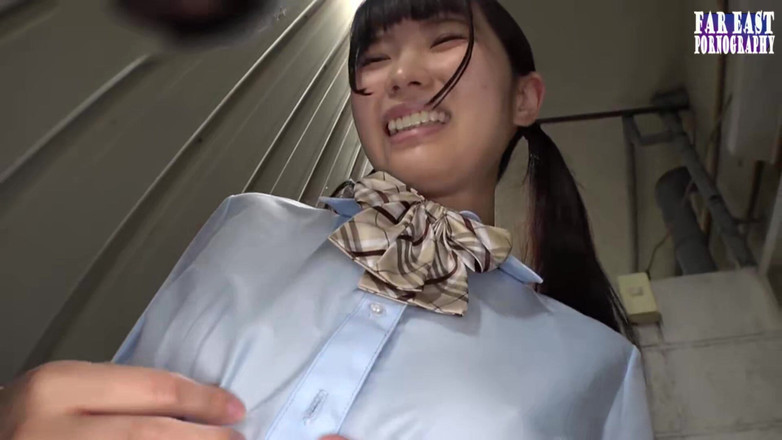 Far East pornography: Kikar kurvor som gnistar en hård rusning från en retande...