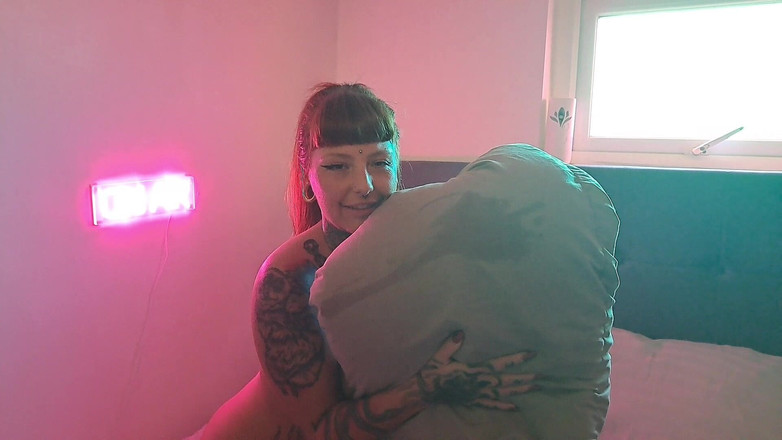 Yourfavecumslut: Humping, hluboké kouření a plivání