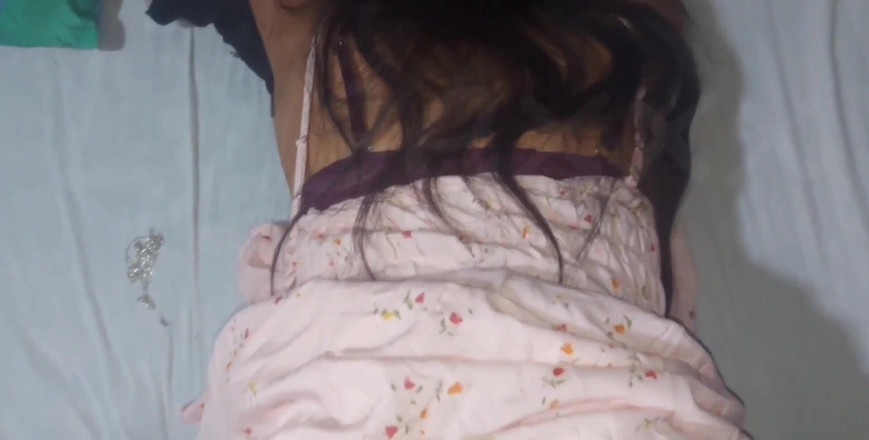 Lylsexxx: Saya bertemu dengannya di parti dan akhirnya memberikan zakarnya