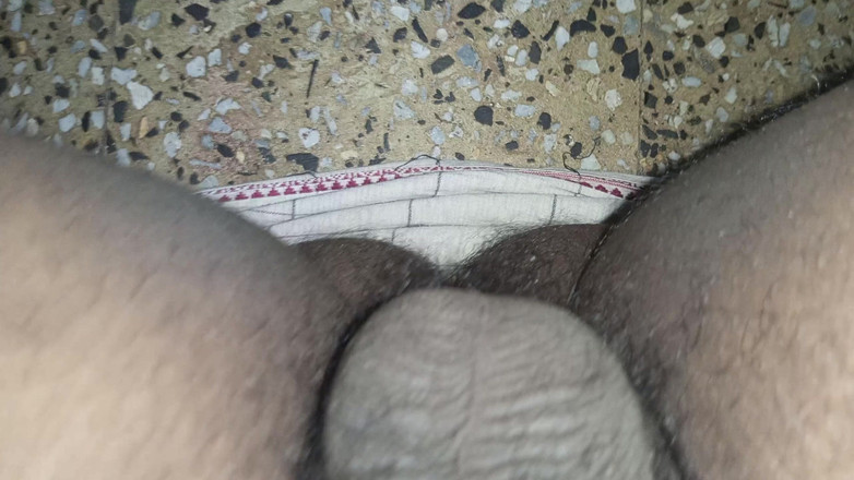 Sweet Indian cock: Hintli kız arkadaşım açık havada öpüşerek sikişiyor