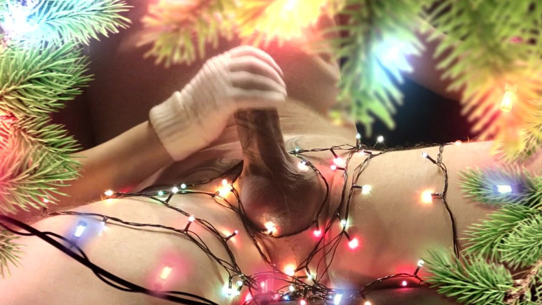 SinfulCat: Tetanggaku ngasih hadiah natal dengan tangan dan mulutnya