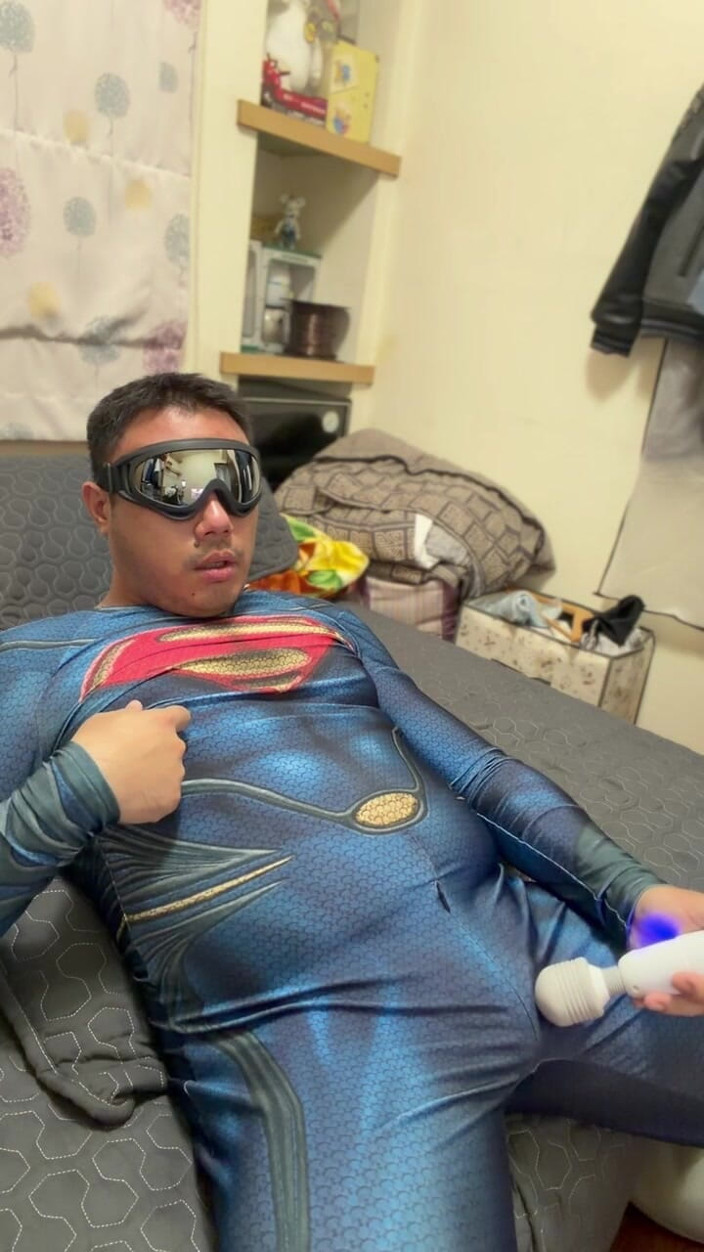 Bear Li: Fat Superman Is in Spring