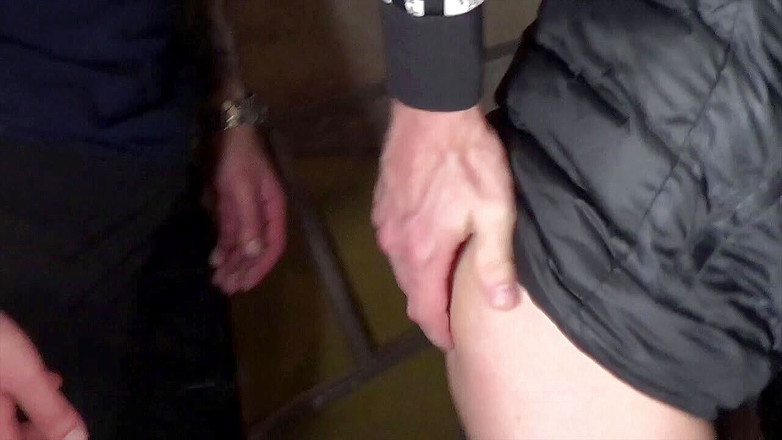 Gaybareback: Jordan Dawson follada a pelo por Oscar Wood