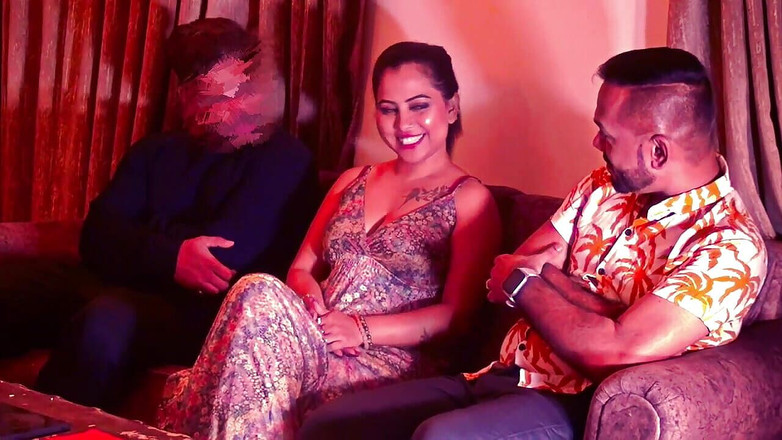 Anjalisingh_sexy: 두 친구와 함께하는 호이르니 티나, 하드코어 쓰리섬