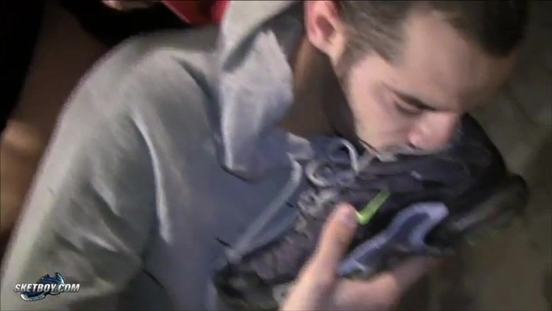 Sketboy: Sketboy - трах на стоянці