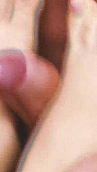 Blondynki uwielbia koguty scena 2_sexy cycata blondynka MILF lubi mieć stopy wypełnione nasieniem
