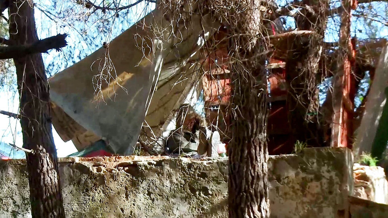 Gazongas: コックに飢えた幅の赤ん坊が彼女のお尻の穴に叩きつけられる