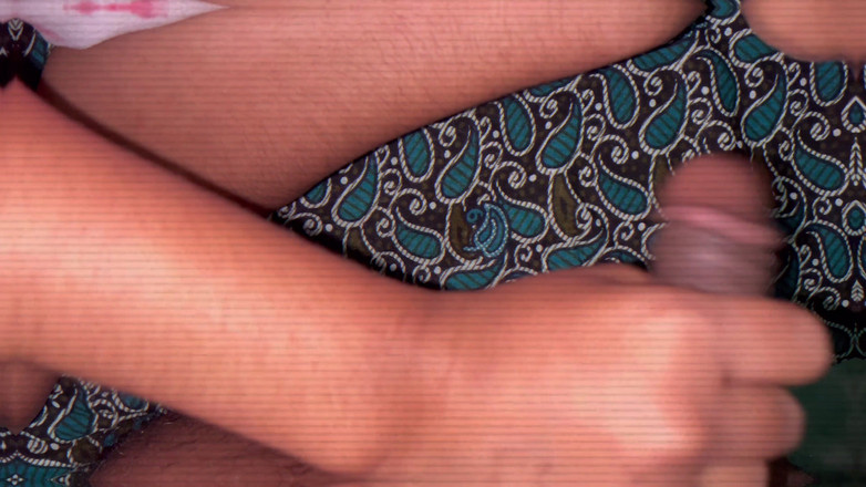 DesiSexCreator: Дезі гарячу індійську дівчину вперше відтрахав на день Святого Валентина її хлопець із великим членом