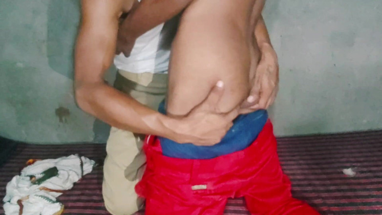 Damniraj: Romantic Ke Sath Dost Ne Liya Land Ka Maja Desi...