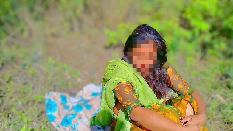 Your_aisha: Desi village ragazza prima volta cazzo caldo nella giungla, prima...