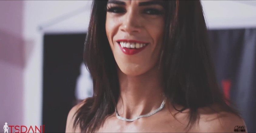 Tsdanisantos1: Evde güzel bir fotoğraf çekimi Daniela Santos sizin için bolca süt...