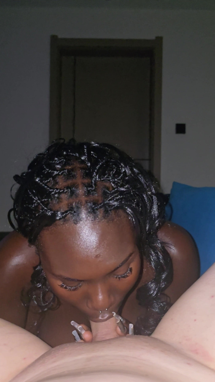 The Best Milky: Close-up Blowjob and Cumshot with a Beautiful Ebony Babe