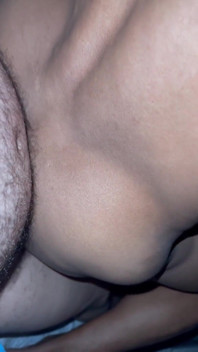 Twink asiatico scopato dal cazzo circonciso