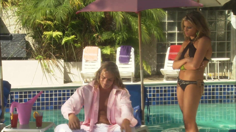 Radical: Amazing Blowjob in the Pool