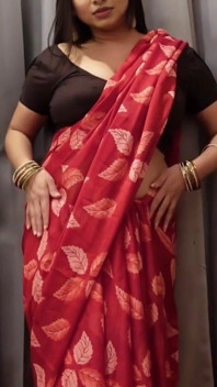 Big Ass Indian Stepaunty Sex with Desi Saree