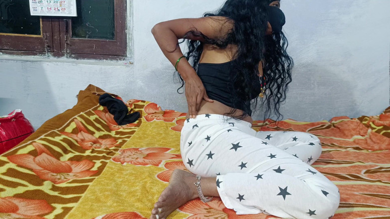 YourAnitha: 인도 핫한 마누라 집에서 젖탱이 핥기 오럴 핑거링