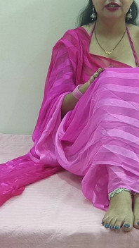 Tight Pussy Desi Bhabhi in Saree Fucked Hard by Devar in Hindi Audio