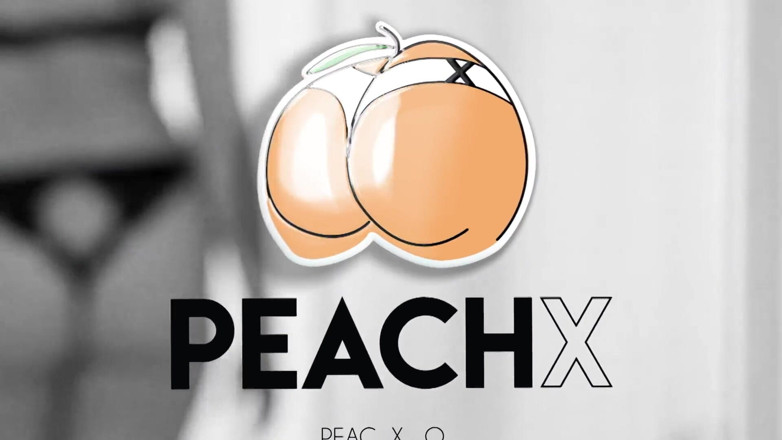 Peachx: Fitte MILFs machen nach dem training anschluss