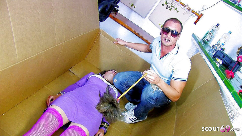 Full porn collection: Perverzní zralá Nathalie tvrdě ošukaná nevlastním synem s velkým ptákem...