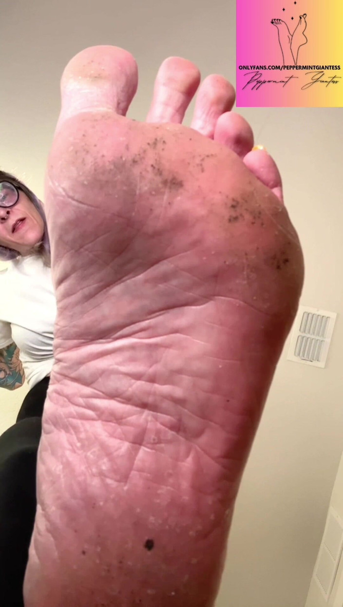Peppermint Giantess: Mean Giantess Tiny POV Crush &amp; Destroy You
