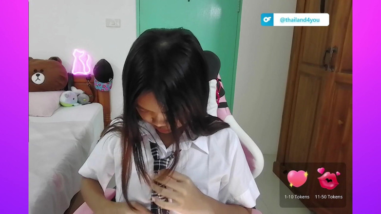 Cupcake: Asijská teen studentka