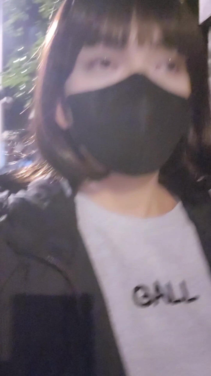 Taiwancdgirl: 노출증... 야외에서 나를 따먹을 수 있습니다.