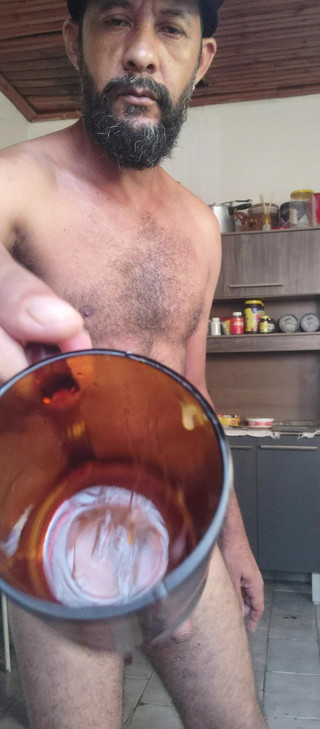 Stink HairyMale: Sperma von Cappuccino