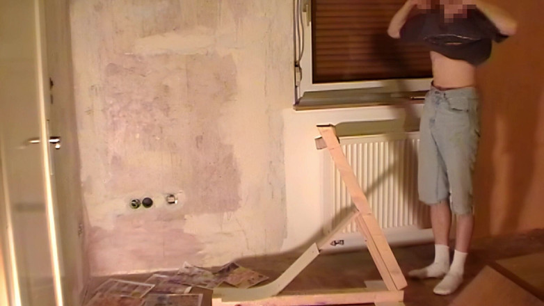 Mark Hannes: Scopa in piedi con la fleshlight si masturba spoglia e...