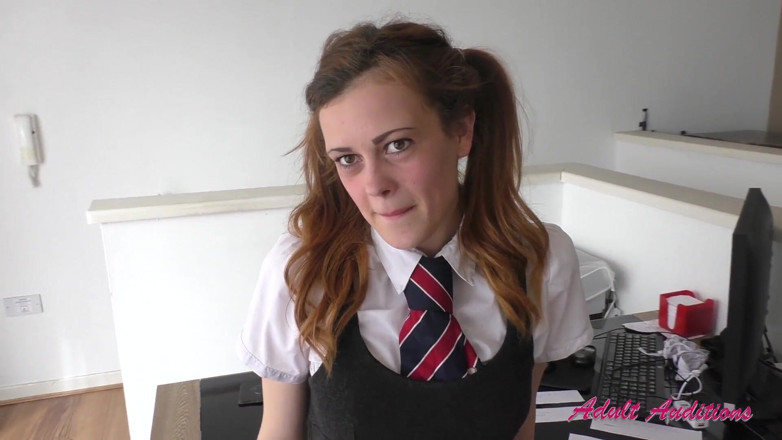 Adult-Auditions: British Teen Georgia