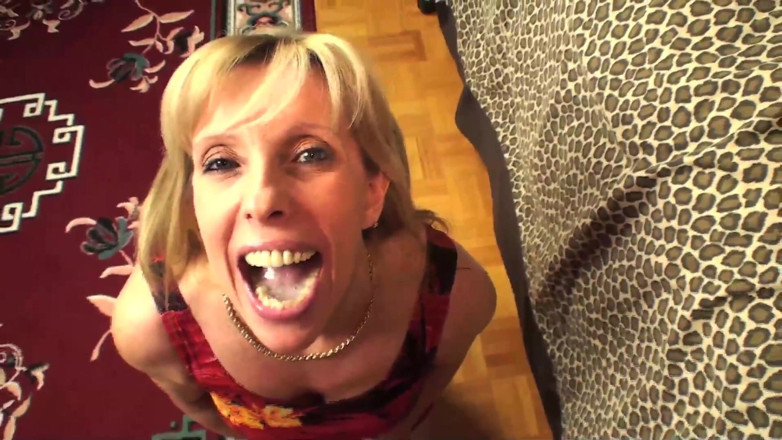 Carol Cox - The Original Internet Porn Star: 54 y/o Carol swallows the load of A 21 y/o