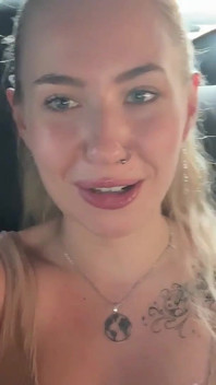 Sex Vlog - Tentando gloryhole pela primeira vez!