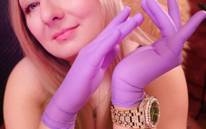 Arya Grander: Asmr: Jururawat Purple Gloves dan Gold Glitter Watch. Arya Grander