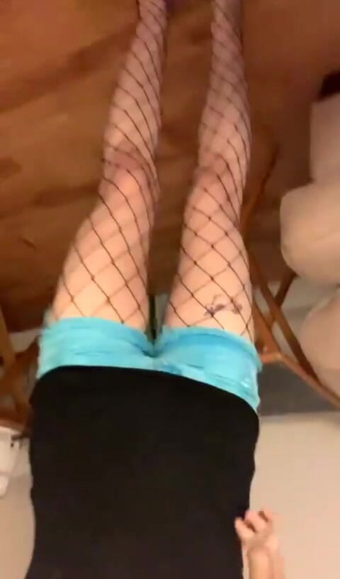 EmoDream1998: 看起来热辣只是为了玩 5