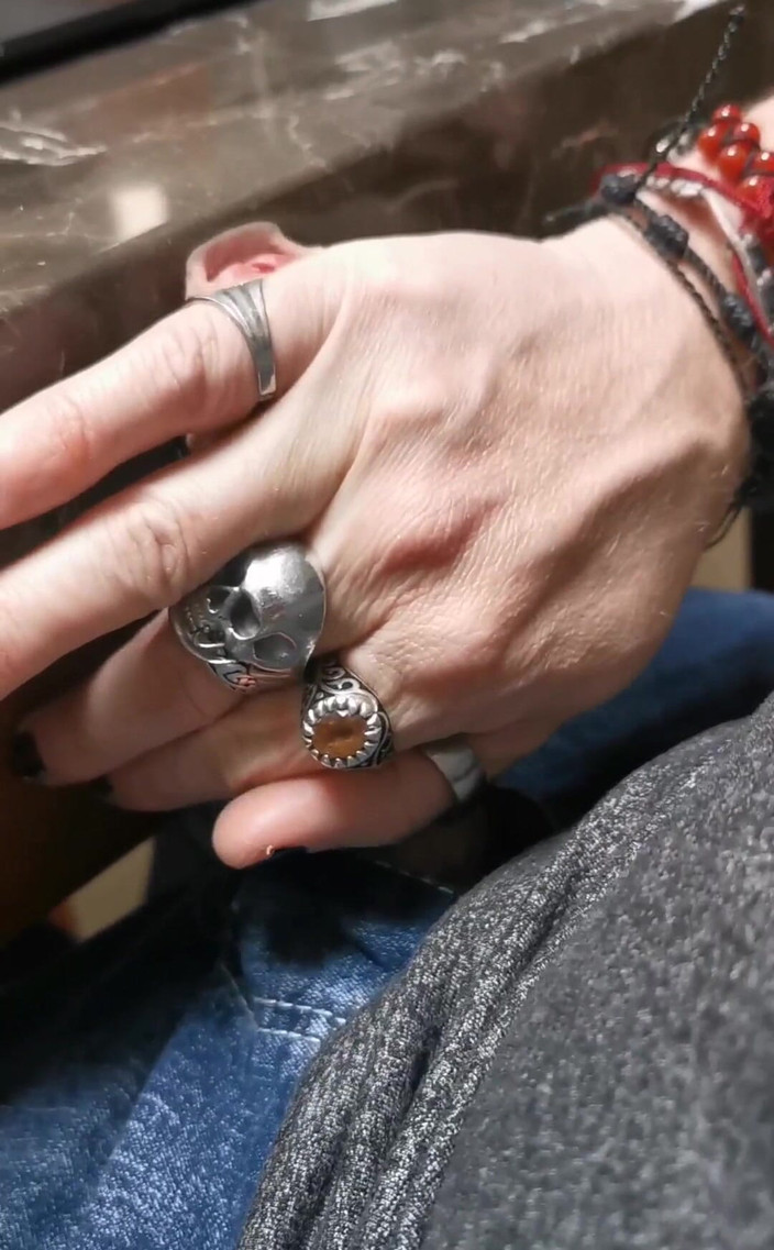 Dirty Talking Guy: 我只是想射得太糟糕了。我为什么如此挑逗自己?!!