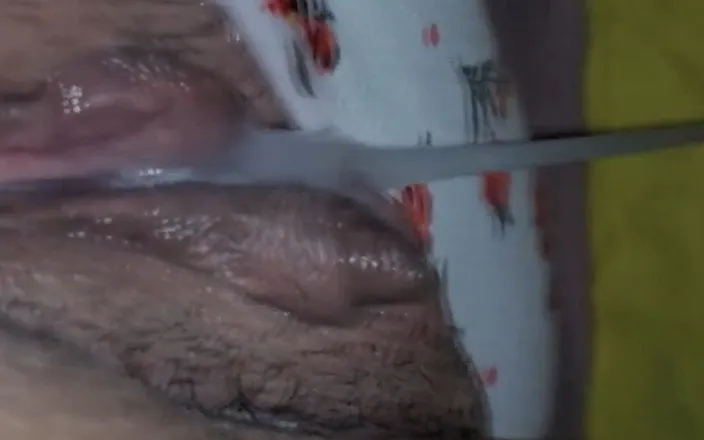 Minhaesposaparaoutro: Husband Films Massive Creampie in Wifes Pussy