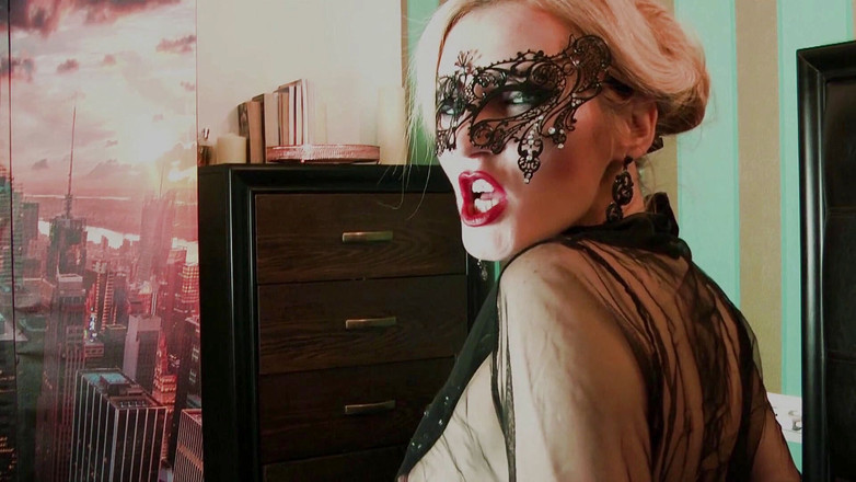 Goddess Celine: Předávkované červí punčocháče