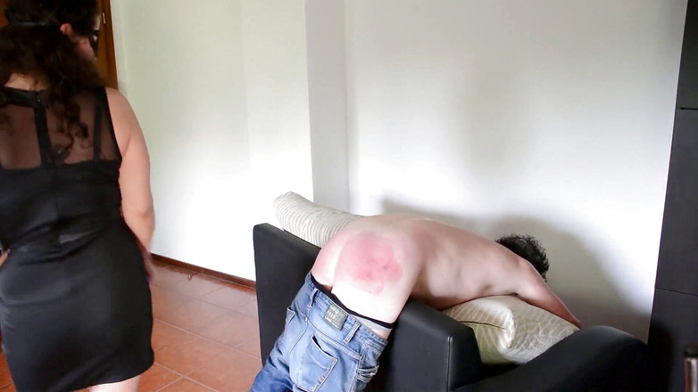 CM Fetish: Corporal punishment for unlucky dude