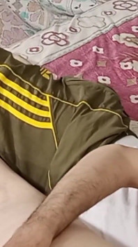 Adik tiri dengan pantat bahenol lagi asik ngentot sama abang tirinya sendiri!