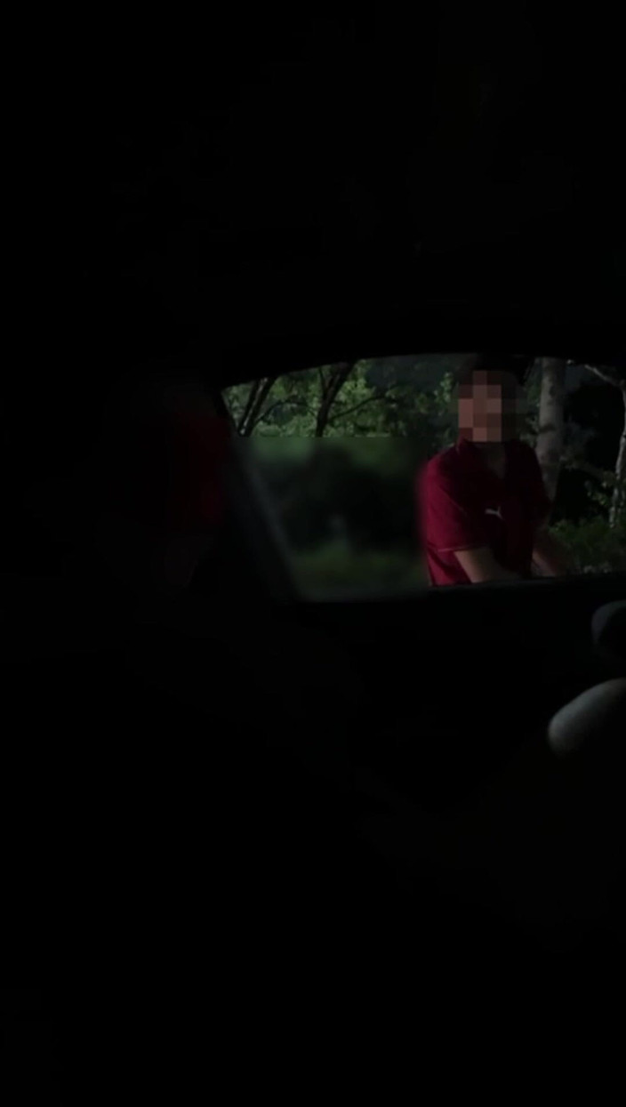 Indian Couplexx: Vợ Ấn Độ làm tình với người lạ trong xe hơi với...