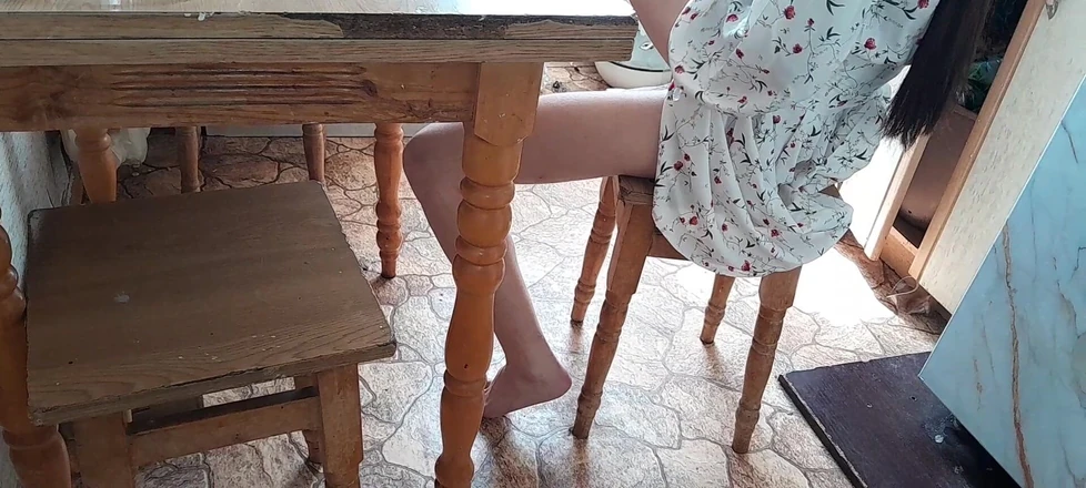 Lesbian-illusion: I Caught My Neighbor Moaning Loudly and We Cums Together