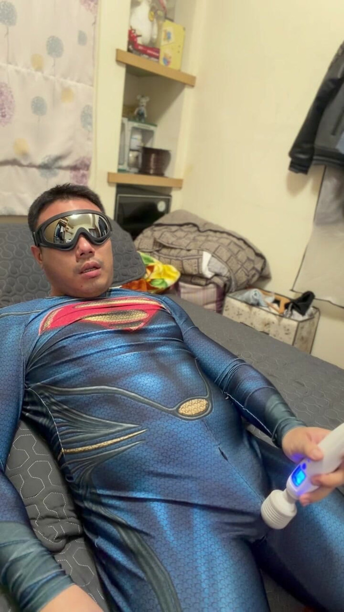 Bear Li: Fat Superman Is in Spring