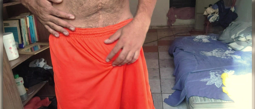 Stink HairyMale: Éjaculation sur ma main